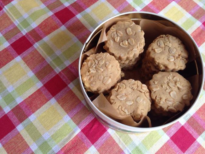 Gluten-free peanut butter oatmeal cookies